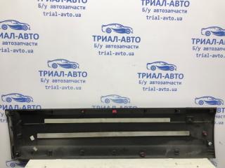Накладка двери передняя правая Sorento 2002-2009 BL 2.5 diesel D4CB Накладка двери передняя правая Sorento 2002-2009 BL 2.5 diesel D4CB