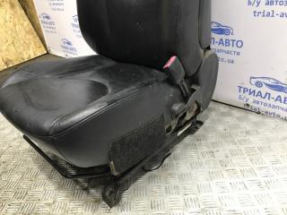 Сиденье переднее правое RAV 4 2005-2012 A30 2.0 бензин 1AZFE Сиденье переднее правое RAV 4 2005-2012 A30 2.0 бензин 1AZFE