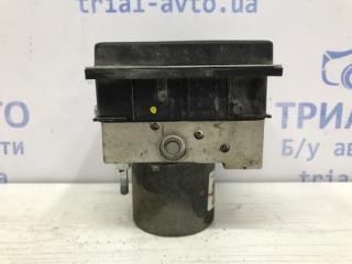 Блок abs Santa fe 2005-2012 CM 2.7 бензин G6EA Блок abs Santa fe 2005-2012 CM 2.7 бензин G6EA