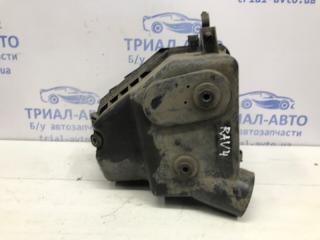 Корпус воздушного фильтра RAV 4 2005-2012 A30 2.0 бензин 1AZFE