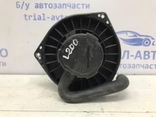 Моторчик печки Mitsubishi L200 KB 2.5 дизель 4D56U Моторчик печки Mitsubishi L200 KB 2.5 дизель 4D56U
