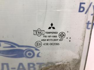 Стекло двери заднее левое Mitsubishi L200 KB 2.5 дизель 4D56U