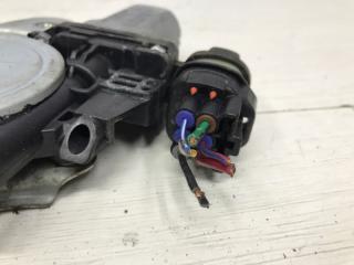 Стеклоподъемник передний левый Mitsubishi L200 KB 2.5 дизель 4D56U