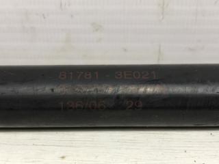 Амортизатор крышки багажника Sorento 2002-2011 BL 2.5 diesel D4CB