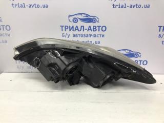Фара правая галоген Рестайлинг Ceed 2006-2012 ED 1.6 diesel D4FB Фара правая галоген Рестайлинг Ceed 2006-2012 ED 1.6 diesel D4FB