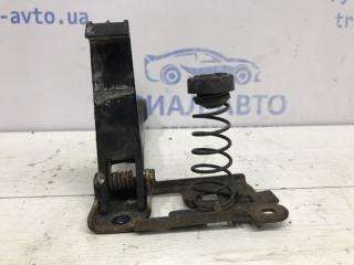 Крюк капота Megane 2009-2016 3 1.5 Diesel K9K Крюк капота Megane 2009-2016 3 1.5 Diesel K9K