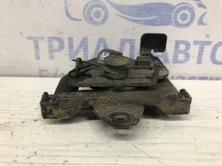 Замок капота Ceed 2006-2012 ED 1.6 diesel D4FB Замок капота Ceed 2006-2012 ED 1.6 diesel D4FB