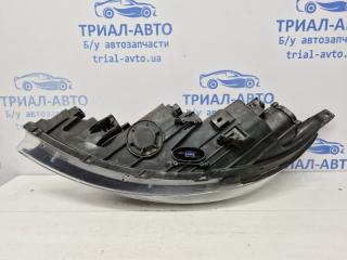 Фара правая Ксенон Sportage 2010-2016 SL 2.0 diesel D4HA Фара правая Ксенон Sportage 2010-2016 SL 2.0 diesel D4HA