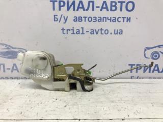 Замок двери передний правый Mitsubishi Pajero Sport 1996-2008