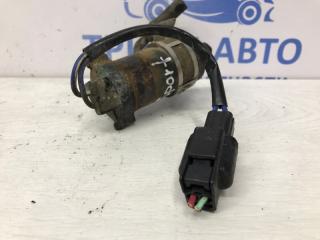 Насос омывателя фар Mitsubishi Pajero Sport K9 2.5 Diesel 4D56 МКПП Насос омывателя фар Mitsubishi Pajero Sport K9 2.5 Diesel 4D56 МКПП