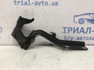 Петля капота правая Nissan Juke 2010-2019