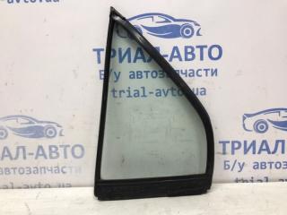 Стекло двери задней правой (форточка) Mitsubishi Lancer 9 1.6 бензин 4G18 Стекло двери задней правой (форточка) Mitsubishi Lancer 9 1.6 бензин 4G18