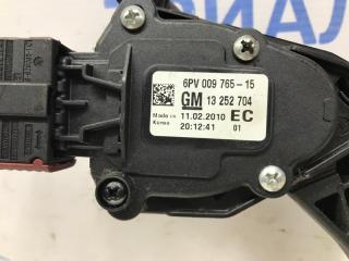 Педаль газа Cruze 2009-2016 J300 1.8 F18D4 Педаль газа Cruze 2009-2016 J300 1.8 F18D4