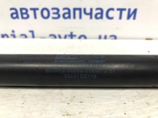 Амортизатор крышки багажника Pathfinder 2004-2014 R51 2.5 Diesel YD25DDTI