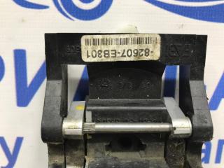 Ручка двери внешняя задняя левая Pathfinder 2004-2014 R51 2.5 Diesel YD25DDTI Ручка двери внешняя задняя левая Pathfinder 2004-2014 R51 2.5 Diesel YD25DDTI