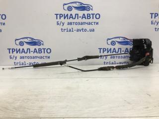 Замок двери задний правый Nissan Pathfinder 2004-2014