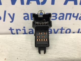 Кнопка стеклоподъемника Nissan Pathfinder R51 2.5 Diesel YD25DDTI Кнопка стеклоподъемника Nissan Pathfinder R51 2.5 Diesel YD25DDTI