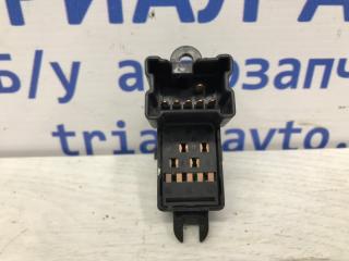 Кнопка стеклоподъемника Nissan Pathfinder R51 2.5 Diesel YD25DDTI Кнопка стеклоподъемника Nissan Pathfinder R51 2.5 Diesel YD25DDTI