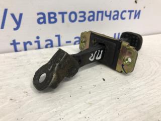 Ограничитель двери передний правый Lacetti 2004-2013 j200 1.8 бензин F18D3 Ограничитель двери передний правый Lacetti 2004-2013 j200 1.8 бензин F18D3