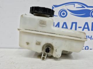 Бачок главного тормозного цилиндра Nissan Pathfinder 2004-2014