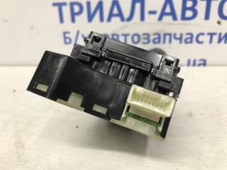 Переключатель подрулевой правый(дворники) Pathfinder 2004-2014 R51 2.5 Diesel YD25DDTI Переключатель подрулевой правый(дворники) Pathfinder 2004-2014 R51 2.5 Diesel YD25DDTI