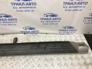 Подножка правая Pajero Wagon 2006-2022 4 3.2 Дизель 4M41 Подножка правая Pajero Wagon 2006-2022 4 3.2 Дизель 4M41