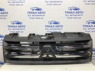 Решетка радиатора Mitsubishi Pajero Wagon 2006-2022