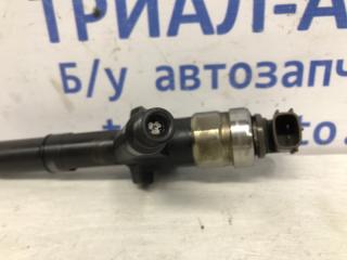 Форсунка топливная Nissan Pathfinder R51 2.5 Diesel YD25DDTI Форсунка топливная Nissan Pathfinder R51 2.5 Diesel YD25DDTI