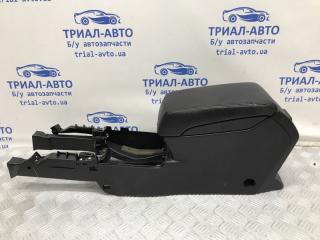 Подлокотник Subaru Outback 2009-2014