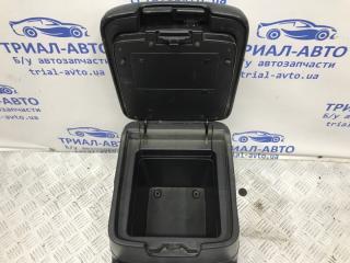 Подлокотник Pajero Wagon 2006-2022 4 3.2 Дизель 4M41 Подлокотник Pajero Wagon 2006-2022 4 3.2 Дизель 4M41