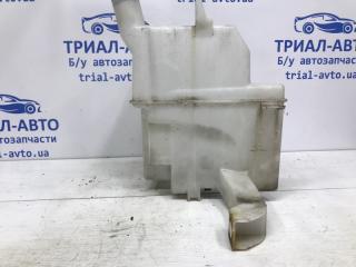 Бачок омывателя Q50 2013- V37 2.2 diesel OM651 Бачок омывателя Q50 2013- V37 2.2 diesel OM651