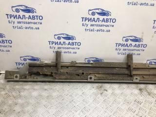 Подножка правая Pajero Wagon 2006-2022 4 3.2 Дизель 4M41 Подножка правая Pajero Wagon 2006-2022 4 3.2 Дизель 4M41
