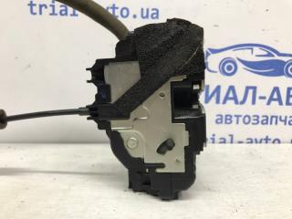 Замок двери задний правый Infiniti Q50 V37 2.2 diesel OM651