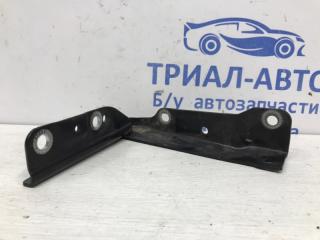 Петля капота правая Rexton 2006-2012 Y250 2.7 D27DT Петля капота правая Rexton 2006-2012 Y250 2.7 D27DT