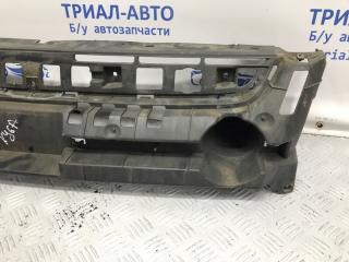 Решетка бампера центральная Ford Kuga CBS 2.0 diesel Решетка бампера центральная Ford Kuga CBS 2.0 diesel