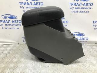Подлокотник Mitsubishi Pajero Wagon 1999-2006