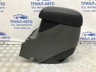 Подлокотник Pajero Wagon 1999-2006 3 3.2 Дизель 4M41 Подлокотник Pajero Wagon 1999-2006 3 3.2 Дизель 4M41