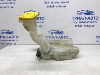 Бачок омывателя Ford Kuga CBS 2.0 diesel Бачок омывателя Ford Kuga CBS 2.0 diesel