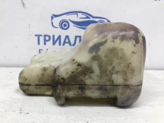 Бачок радиатора (расширительный) Pajero Wagon 1999-2006 3 3.2 Дизель 4M41 Бачок радиатора (расширительный) Pajero Wagon 1999-2006 3 3.2 Дизель 4M41