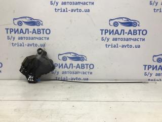 Запчасть замок двери передний правый Toyota Avensis 2003-2009