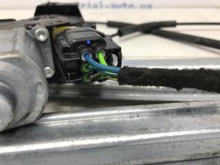 Стеклоподъемник передний правый Ford Kuga CBS 2.0 diesel Стеклоподъемник передний правый Ford Kuga CBS 2.0 diesel