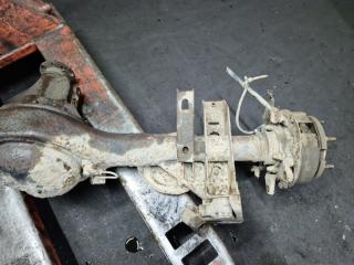 Мост задний Mitsubishi Pajero Sport K9 2.5 Diesel 4D56 Мост задний Mitsubishi Pajero Sport K9 2.5 Diesel 4D56