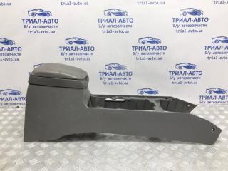 Подлокотник Sorento 2002-2011 BL 2.5 diesel D4CB Подлокотник Sorento 2002-2011 BL 2.5 diesel D4CB