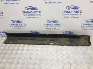 Накладка порога внешняя левая передняя Sorento 2002-2011 BL 2.5 diesel D4CB