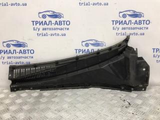 Дефлектор дворников правый Sorento 2002-2011 BL 2.5 diesel D4CB Дефлектор дворников правый Sorento 2002-2011 BL 2.5 diesel D4CB