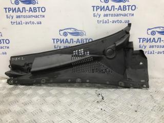 Дефлектор дворников левый Kia Sorento 2002-2011