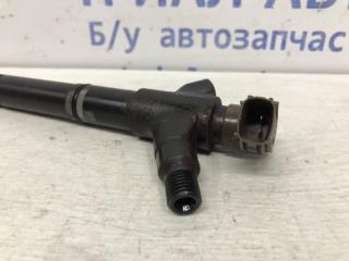 Форсунка топливная Toyota RAV 4 A40 2.2 diesel 2ADFTV