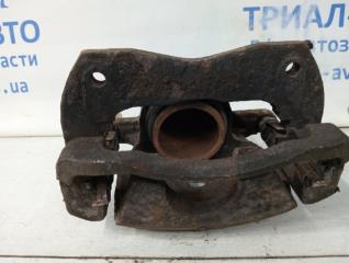 Суппорт передний правый RAV 4 2012-2018 A40 2.2 diesel 2ADFTV