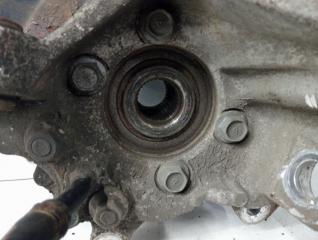 Цапфа задняя левая со ступицей Q50 2013- V37 2.2 diesel OM651