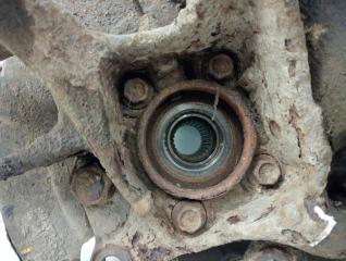Цапфа задняя левая со ступицей Toyota RAV 4 A40 2.2 diesel 2ADFTV